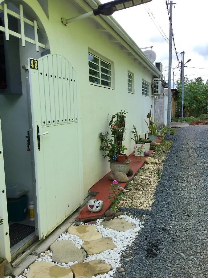 Maison Elegante A Pointe A Pitre Avec Parking Et Climatisation