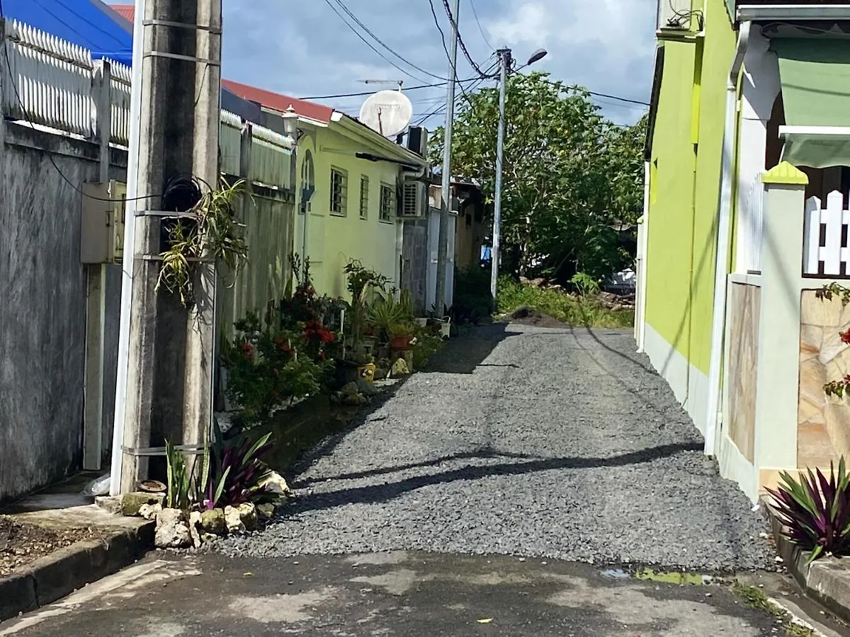 Dom wakacyjny Maison Elegante A Pointe A Pitre Avec Parking Et Climatisation